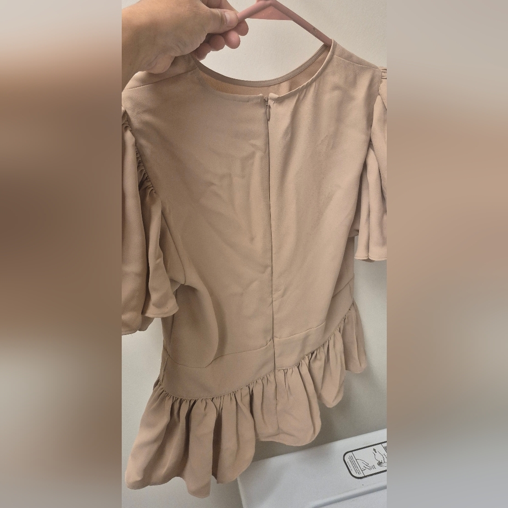 Express Ruffle Sleeve Blouse (Xs) - Picture 6 of 8
